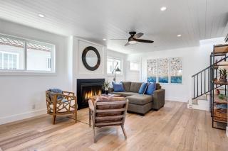 Luxury 4Br Coastal Retreat W- Rooftop Deck Oceanviews By Beachview Rentals - Newport Beach - 2