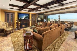 Luxury Oceanfront 4Br W- Fire Pit, Bbq Gorgeous Views By Beachview Rentals - Newport Beach - 8