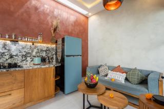 Modern and Petite 2bd Seminyak Villa Construction Near - Seminyak - 6