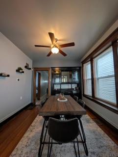 2bd 2ba home w office near Obama Library & museums - Chicago - 5