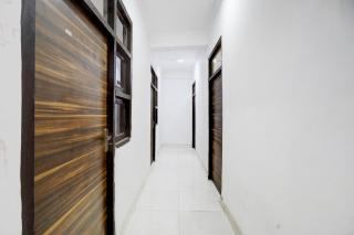 Hotel O MD Residency - Indirapuram - 7