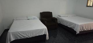 Hotel OHANA - - 0