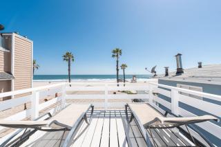 Serene 2Br Oceanfront Cottage W- Patio Stunning Views By Beachview Rentals - Newport Beach - 8