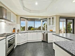 410 Kangaroo ground 15 , 20 people restaurant - Kangaroo Ground - 2