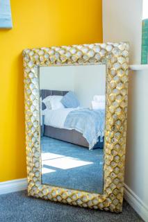 Mesh Accommodation 5 Bedroom Contractor House with Ensuite and Parking - Willesborough - 4