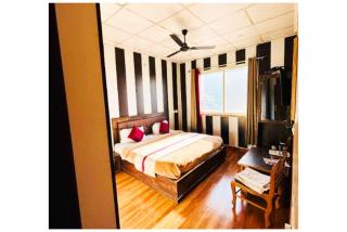 HOTEL M-A-Y-A Near Mall Road - Parking and Free Wifi Facilities - Hotel At Prime Location Spacious Room - Amazing valley views - BEST HOTEL - 1