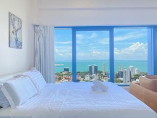Tropicana 218 Macalister by YueLai Inn - George Town - 0