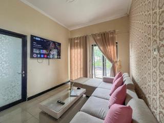 Bilqis Homestay Syariah Mitra RedDoorz - Wonosobo - 9