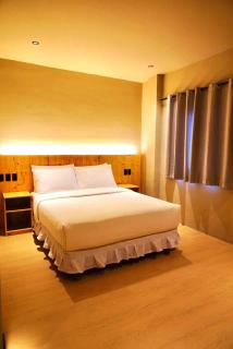 Mayfair Garden Resort - Panglao - 5