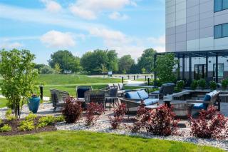 Homewood Suites By Hilton Holland - Holland - 2