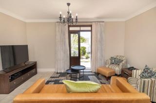 Winelands Golf Lodges 13 - 0