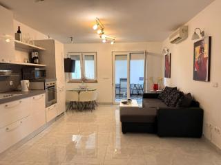 Apartment Tomi - Medulin - 0