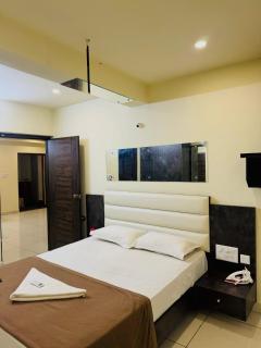 Family Haus Luxurious AC 2Bhk Entire home - Mysore - 6