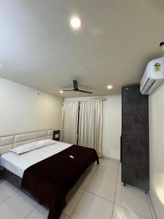 Family Haus Luxurious AC 2Bhk Entire home - Mysore - 5