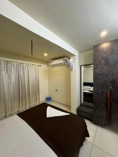 Family Haus Luxurious AC 2Bhk Entire home - Mysore - 3