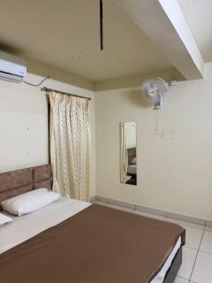 Family Haus Luxurious AC 2Bhk Entire home - Mysore - 2