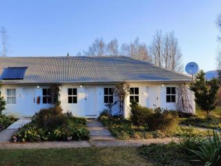 The Edge Mountain Retreat - 2