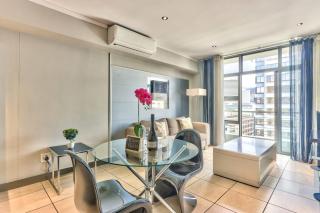 Cosy Studio in the CBD close to V&A w Pool&Parking - Kaapstad - 1