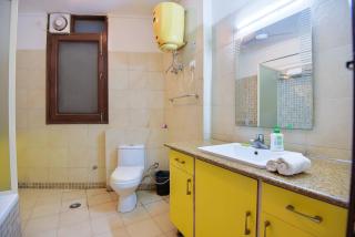 BedChambers Serviced Apartments, Near Golf Course Road - 4