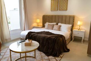 Mövenpick Apartments - Family 1 2 3 4 Bedroom at Penta Square Mall & Residency DHA Phase 5 Lahore - Lahore - 2