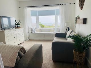No 7 Plas Darien - Holyhead - 8