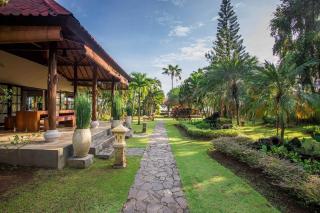Villa Taman Indah - Lovina - 8