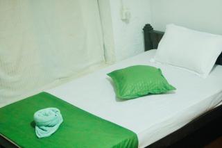 The Hiddenway Restaurant - Weligama - 8