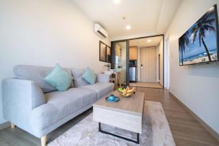 Fairway Escape - Golf View 1BR with Balcony in Laguna - - 6