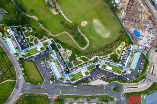 Fairway Escape - Golf View 1BR with Balcony in Laguna - - 4