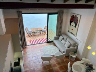 Oliva Lofts & Beach - 9