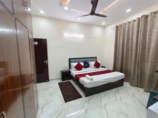 Winsome Inn - Noida - 5