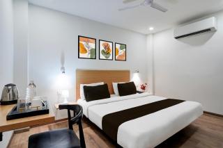 Super Townhouse Gomti Nagar Sector 6 Near Ekana Stadium - Gomti Nagar - 7