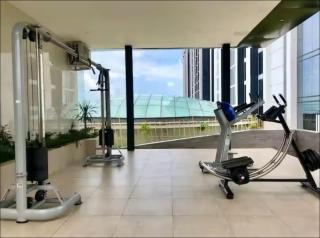 Pollux Habibie Lvl 28 Sea View Studio with Gym, Pool and Netflix - Batam Center - 1
