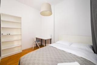 Metro Racławicka Comfy Apartment by BookingHost - Warsaw - 1