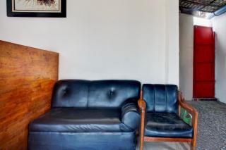 OYO 94652 Waringin Residence - Medan - 2