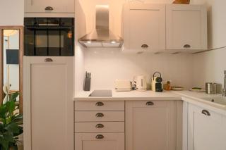 Newly Renovated Gem, Old Antibes - Antibes - 4
