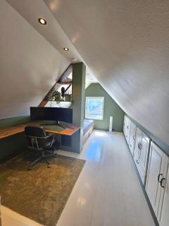 Charming and classic apartment - 9