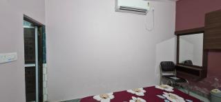 H K Paying Guest House - Ayodhya - 0