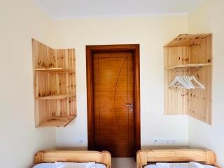 Appartement für 7: Zentrale Lage mit Privatparkplatz - Novalja (Novaglia) - 1