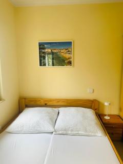 Appartement für 7: Zentrale Lage mit Privatparkplatz - Novalja (Novaglia) - 3