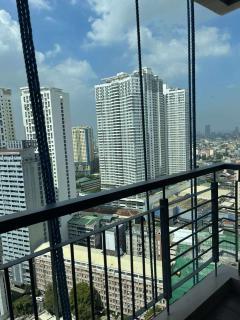 KL Tower Makati - Manila - 4