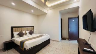 Hotel Airdrome Inn - Bangalore - 3