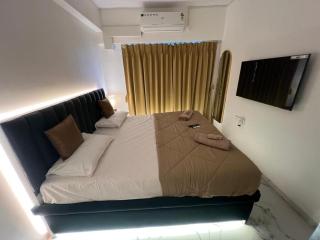 Chic 1bhk - lilavati hospital - bandra - Mumbai - 9