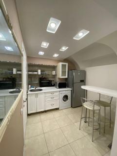 Central Apartments - Odesa - 8