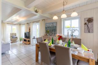 Ferienhaus Ostseecharme mit Sauna u Garten - 7