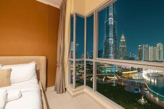 Panoramic Burj & Fountain Views 2BR - 1