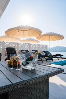 Alexandria Seaside Luxury Villas in Kriaritsi - 4