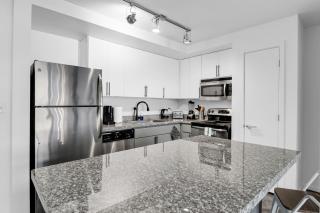 Centric 2BR In HEART of DTPHX Free Garage Parking - Phoenix - 2