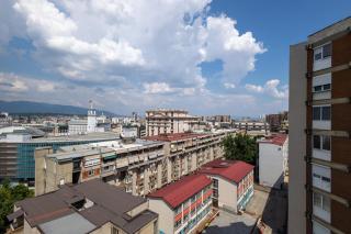 Art Vibes Apt I 5 min to Skopje Main Square - 1
