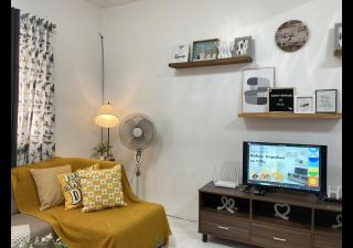 Bahay-Kapehan sa Villa - Tambo - 7